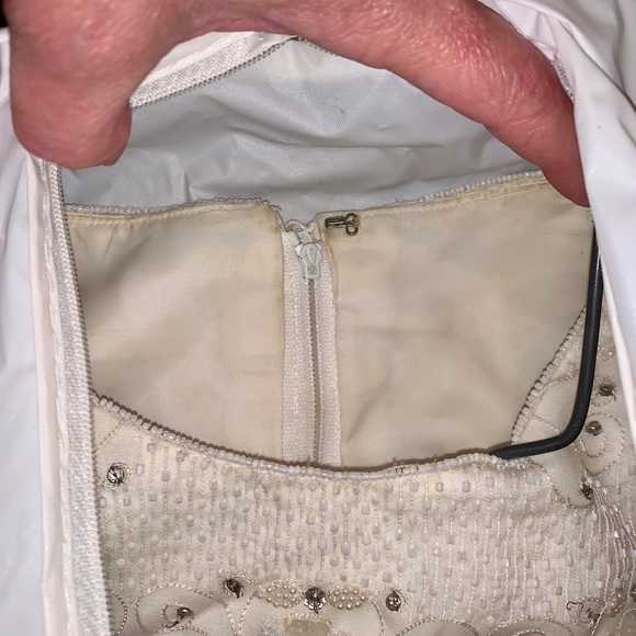 Vintage Lazaro wedding gown size 10 - Picture 8 of 8